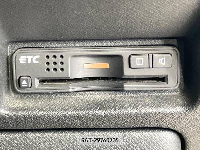 Honda e 2010-06 348125-5
