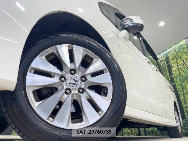 Honda e 2010-06 348125-14