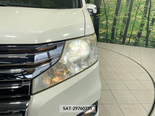Honda e 2010-06 348125-13