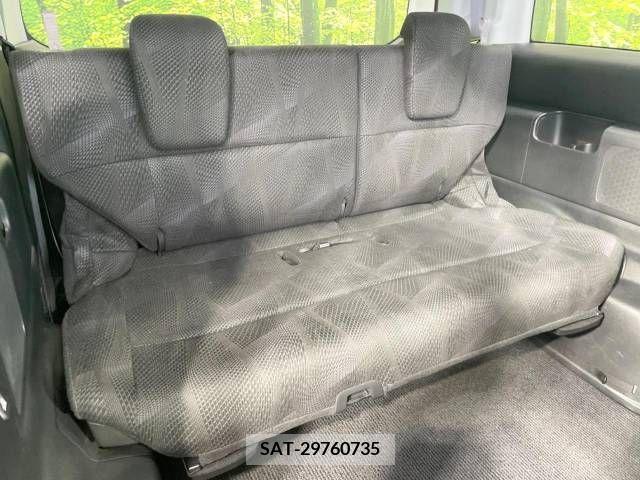 Honda e 2010-06 348125-10