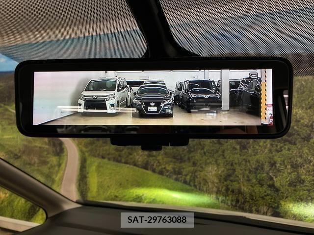 Nissan SERENA 2021-07 367781-6