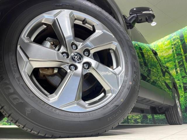 Toyota RAV4 2019-09 21184-13