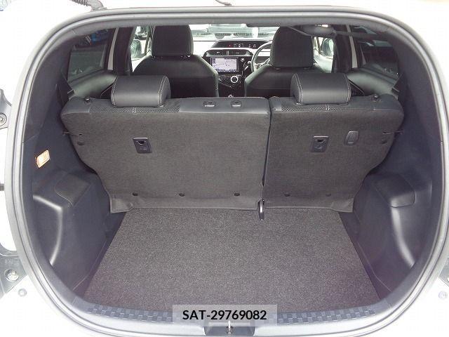 Toyota AQUA 2018-07 291881-7