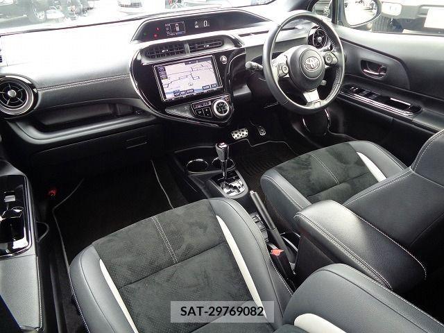 Toyota AQUA 2018-07 291881-10