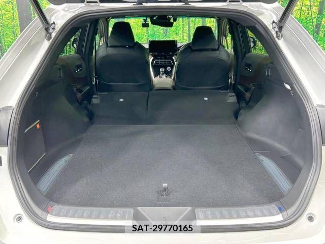 Toyota HARRIER HYBRID 2021-12 220225-11