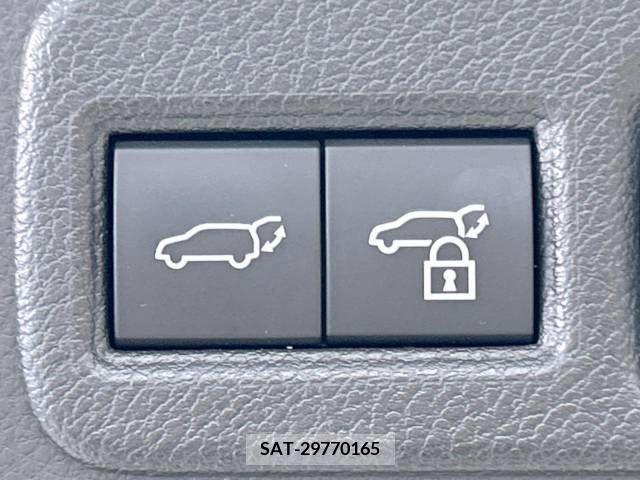 Toyota HARRIER HYBRID 2021-12 220225-5