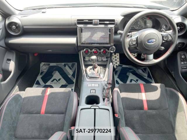 Subaru BRZ 2022-01 380379-1