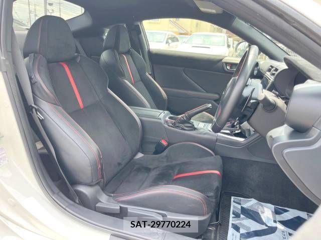 Subaru BRZ 2022-01 380379-8