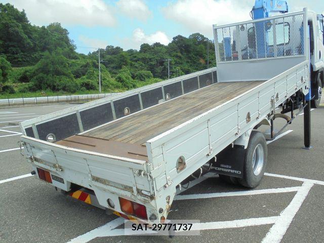 Isuzu FORWARD 2009-09 360516-9