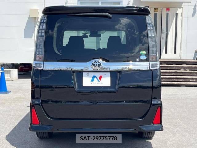 Toyota VOXY 2016-06 252127-19
