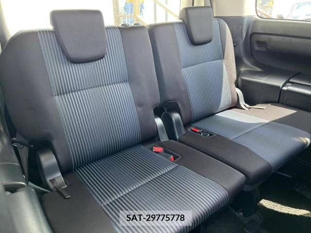 Toyota VOXY 2016-06 252127-13
