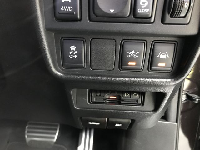 Nissan JUKE 2016-07 21621-19