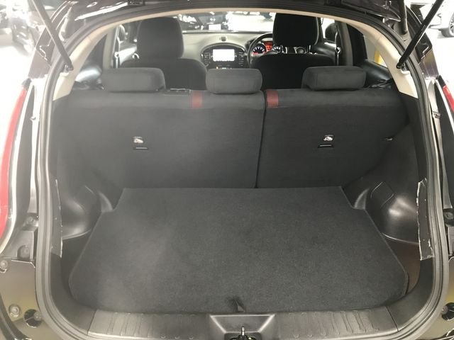 Nissan JUKE 2016-07 21621-14