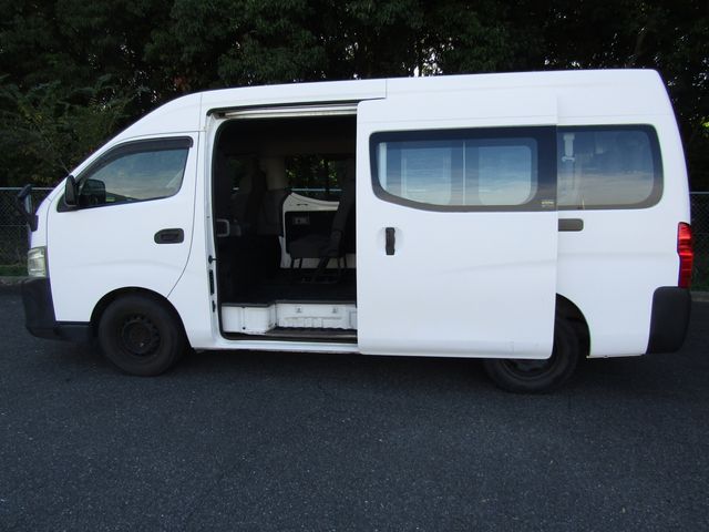 Nissan NV350 Caravan Microbus 2012-12 185934-19