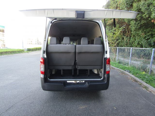 Nissan NV350 Caravan Microbus 2012-12 185934-26
