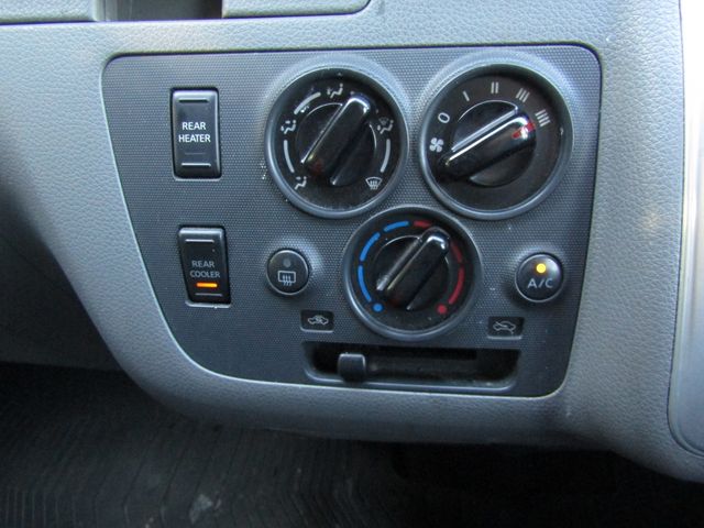 Nissan NV350 Caravan Microbus 2012-12 185934-14