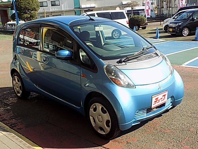 Mitsubishi I 2010-09 27605-6