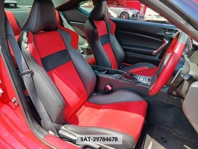 Toyota 86 2013-08 382863-7