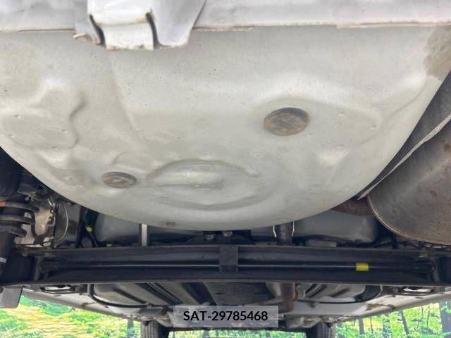 Toyota SIENTA 2016-04 368155-19