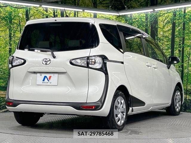 Toyota SIENTA 2016-04 368155-17