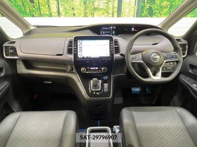 Nissan SERENA 2021-08 342120-1