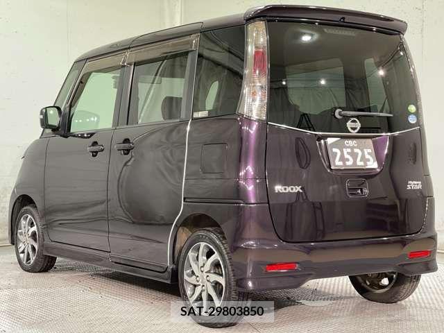 Nissan ROOX 2011-02 206463-10