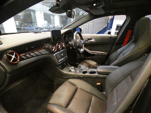 Amg A-Class 2018-06 7782-1
