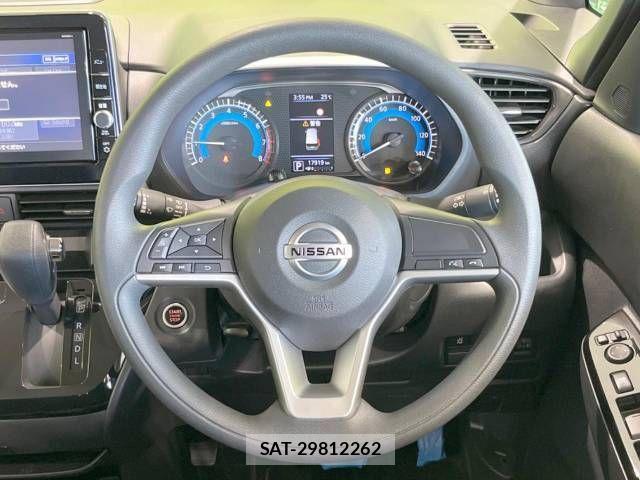 Nissan ROOX 2020-09 447978-11
