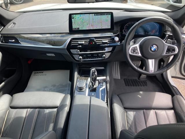 Bmw 5 SERIES 2023-01 18188-1