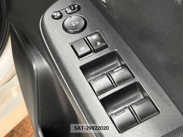 Honda e 2013-01 347963-18