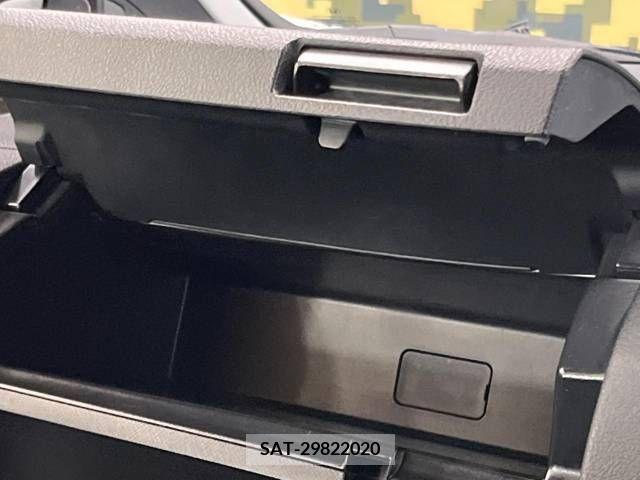 Honda e 2013-01 347963-10