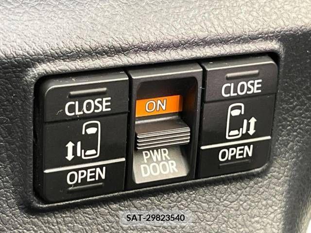 Toyota SIENTA 2021-03 298358-5