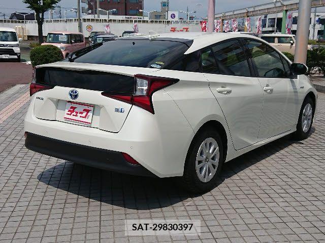 Toyota PRIUS 2020-04 322483-2