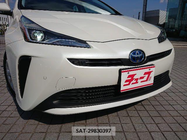 Toyota PRIUS 2020-04 322483-11