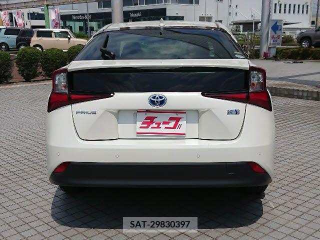 Toyota PRIUS 2020-04 322483-24