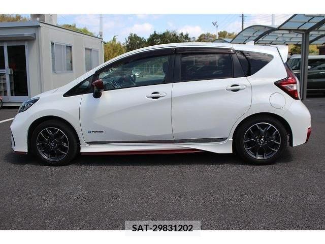 Nissan NOTE 2017-04 254894-8