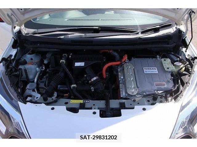 Nissan NOTE 2017-04 254894-17