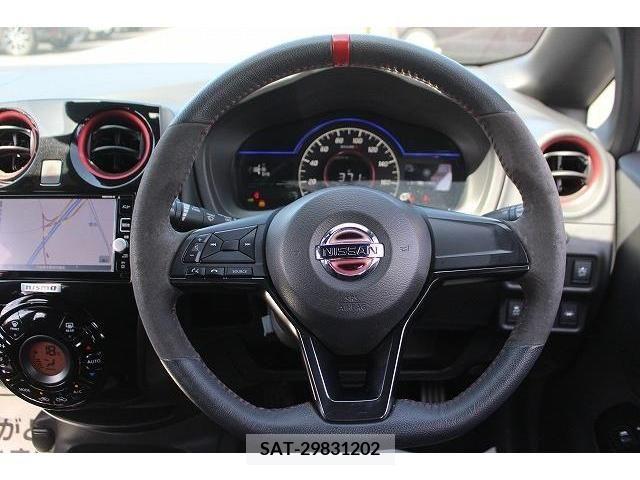 Nissan NOTE 2017-04 254894-16
