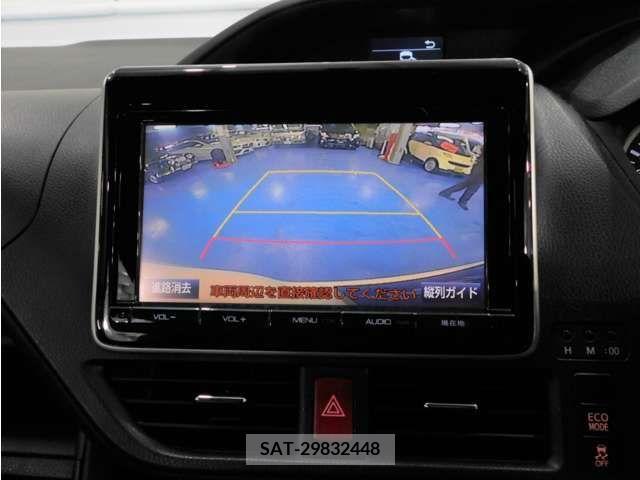 Toyota NOAH 2014-12 212053-4