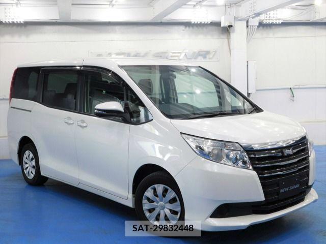 Toyota NOAH 2014-12 212053-0