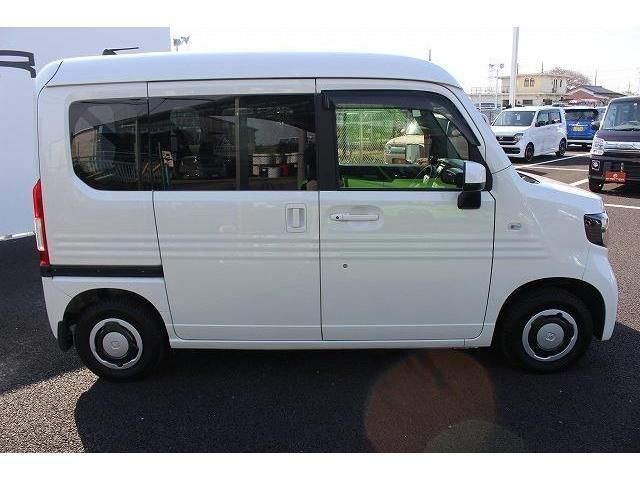 Honda N-VAN 2019-07 12975-2