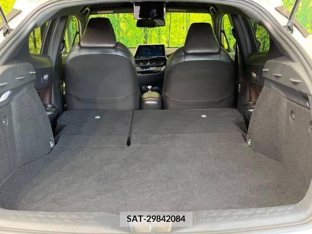 Toyota C-HR 2017-06 342925-10