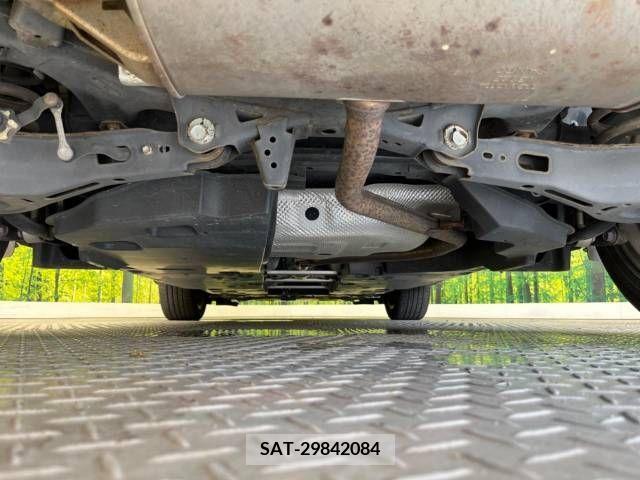 Toyota C-HR 2017-06 342925-19
