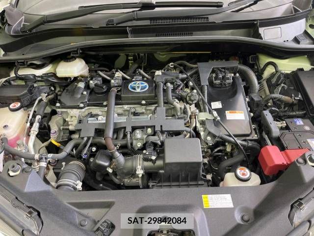 Toyota C-HR 2017-06 342925-18