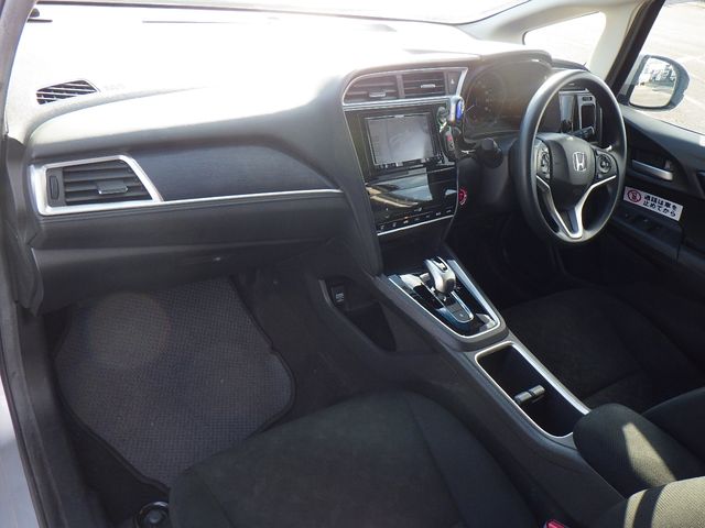 Honda SHUTTLE 2018-11 28097-8
