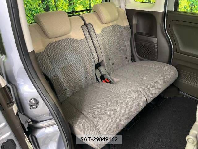 Honda N BOX 2022-08 278618-9