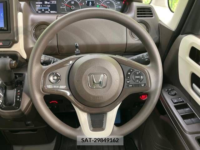 Honda N BOX 2022-08 278618-11