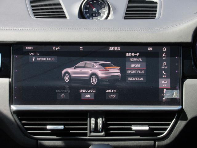 Porsche CAYENNE 2021-03 3768-25