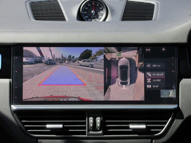 Porsche CAYENNE 2021-03 3768-27