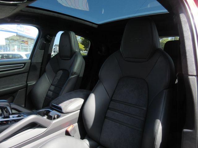 Porsche CAYENNE 2021-03 3768-15